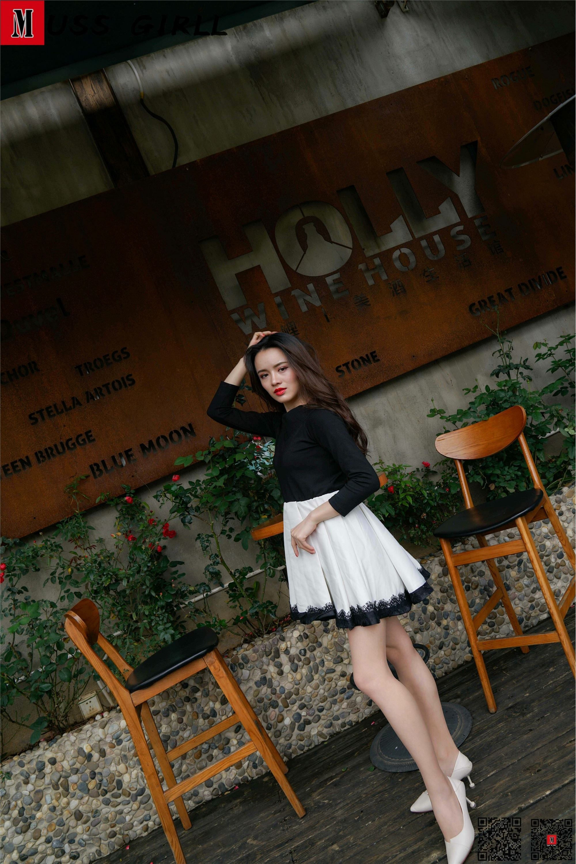 MussGirl慕丝女郎  NO.164 户外肉丝高跟